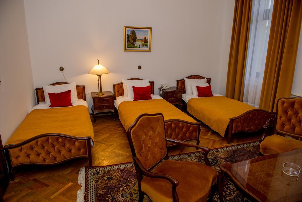 Grand Hotel