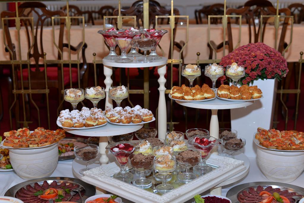 Grand Hotel