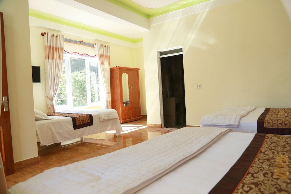 Phong Nha Midtown Hotel