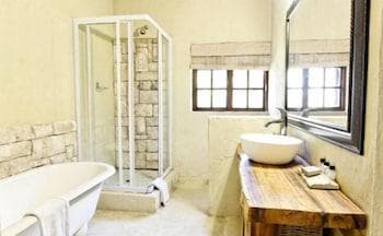 Rustika Guest Lodge