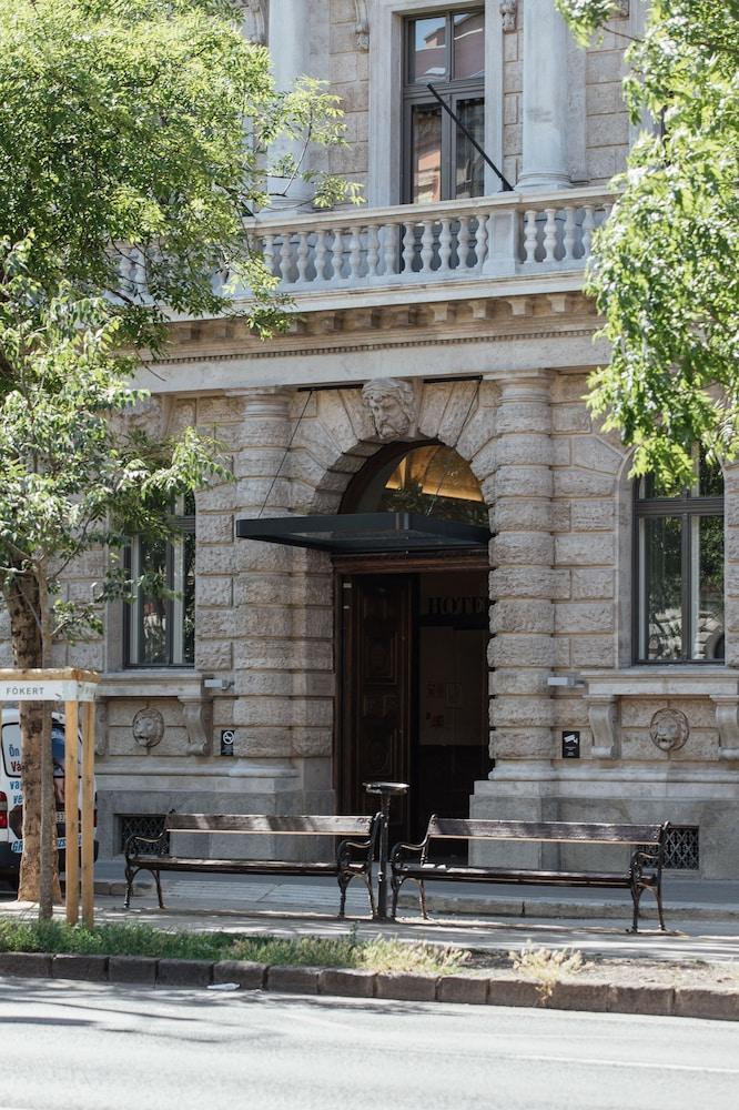 Hotel Oktogon