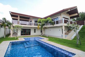 Aonanta Pool Villas
