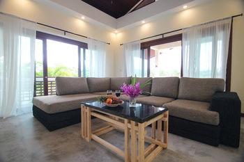 Aonanta Pool Villas