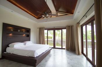 Aonanta Pool Villas