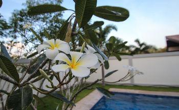 Aonanta Pool Villas