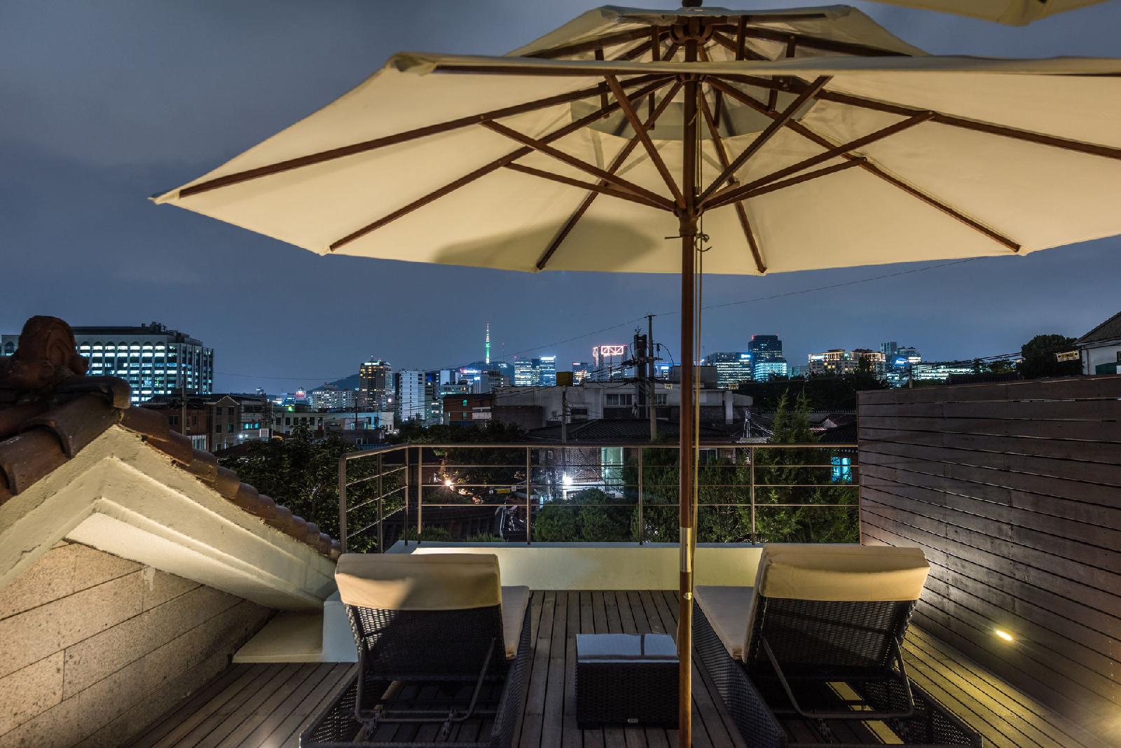 Bonum 1957 Hanok Stay and Hotel