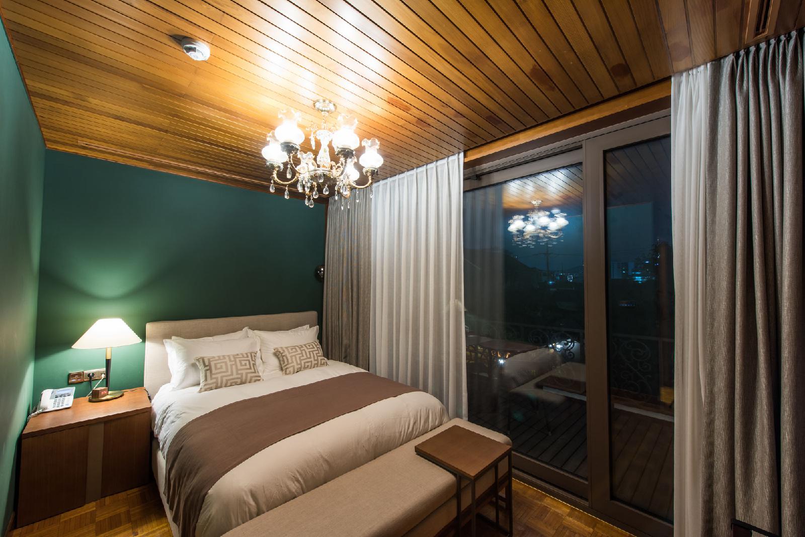 Bonum 1957 Hanok Stay and Hotel