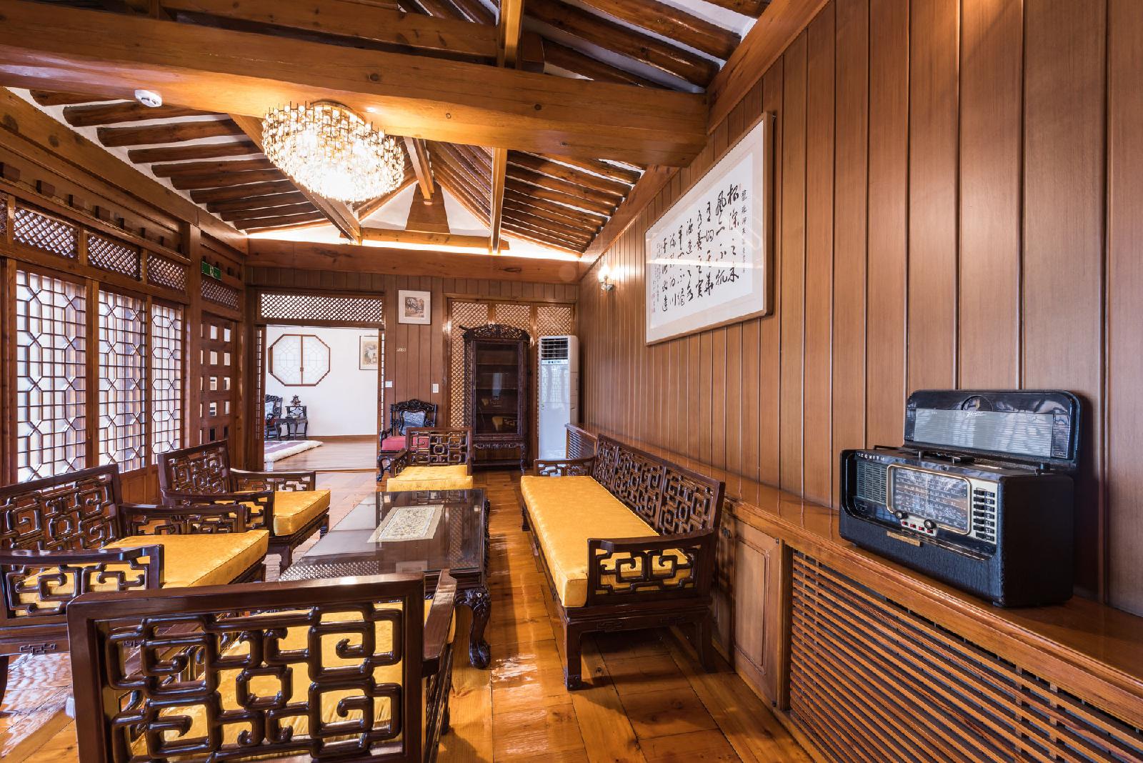 Bonum 1957 Hanok Stay and Hotel