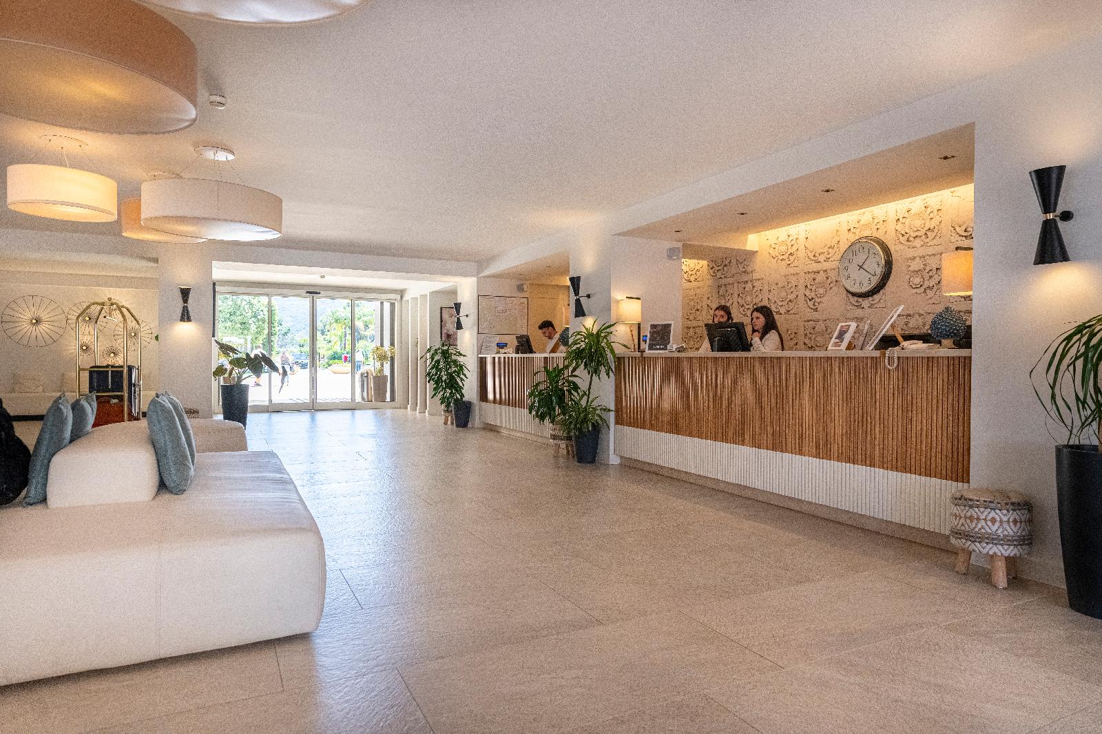 Mangia's Pollina Resort