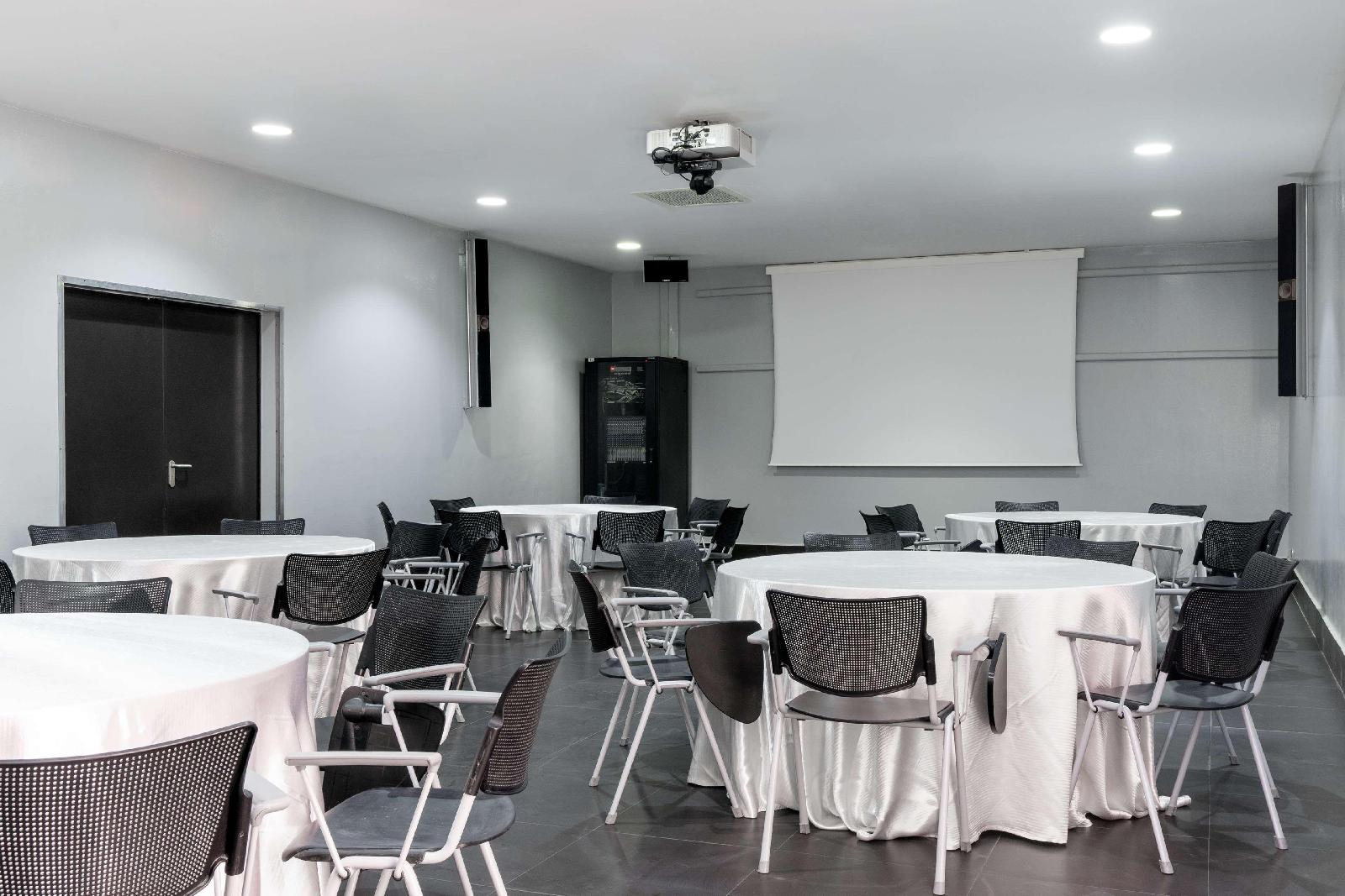 Radisson Blu Hotel N'Djamena