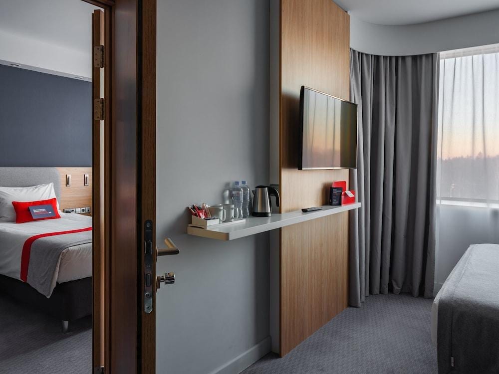 Holiday Inn Express Moscow - Sheremetyevo Airport