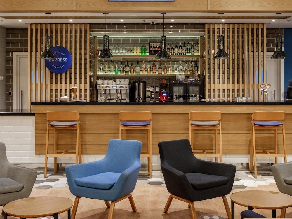 Holiday Inn Express Moscow - Sheremetyevo Airport