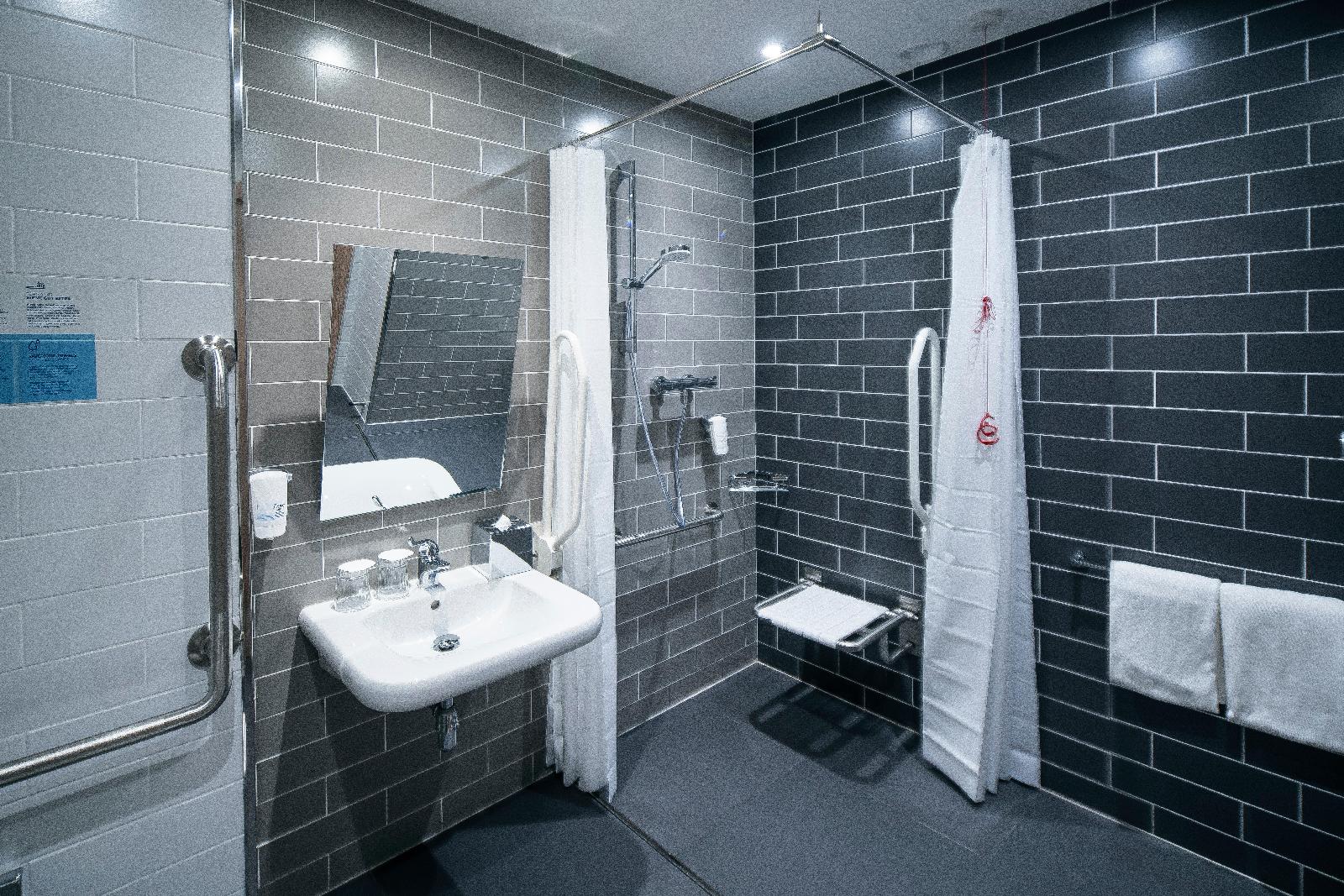 Holiday Inn Express Moscow - Sheremetyevo Airport