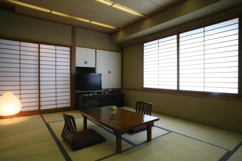 King Ambassador Hotel Kumagaya