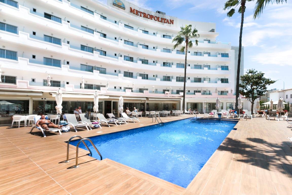 Metropolitan Playa JUKA Aparthotel