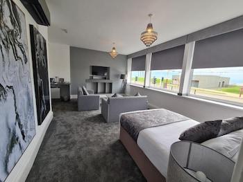 The Royal Seabank Hotel