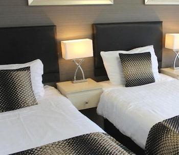 The Royal Seabank Hotel