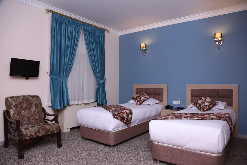 Hally Hotel