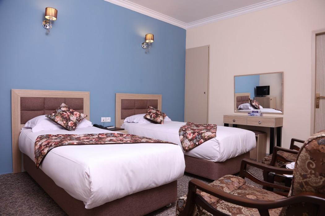Hally Hotel