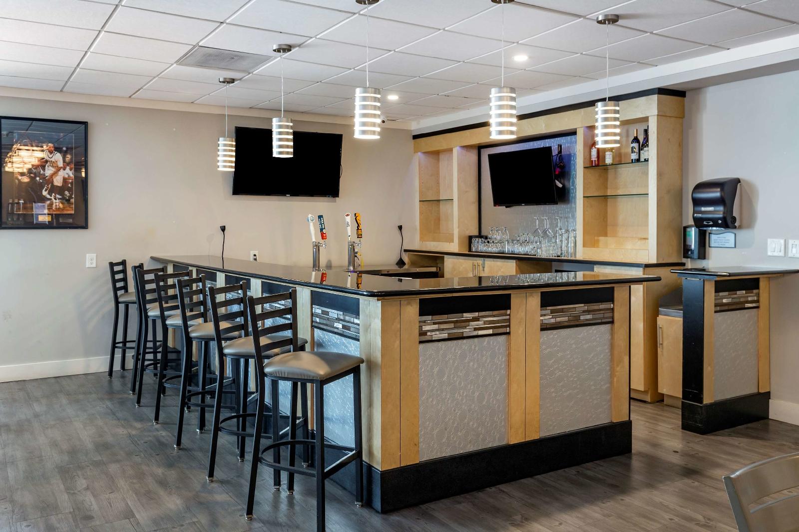 Best Western Plus University Inn
