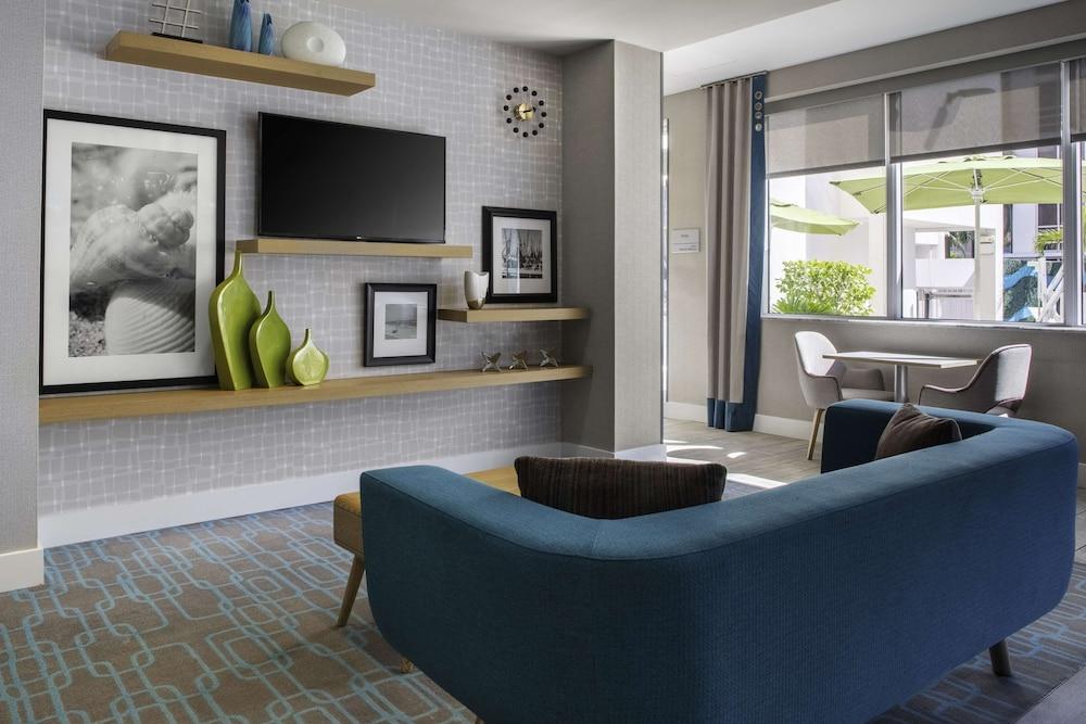 Hampton Inn Miami Beach - Mid Beach