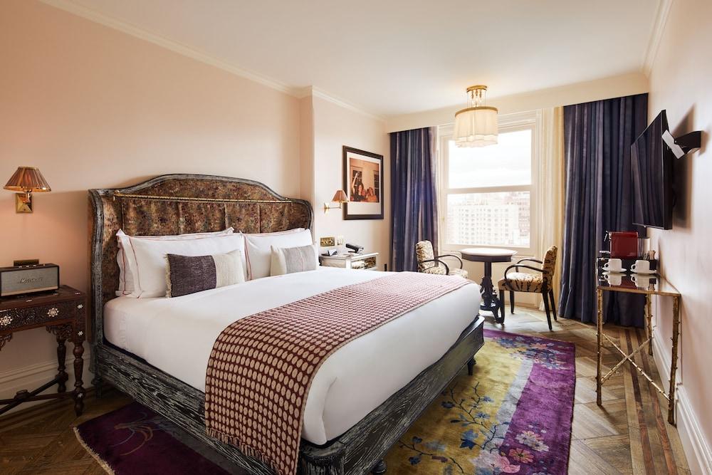 The Hotel Chelsea