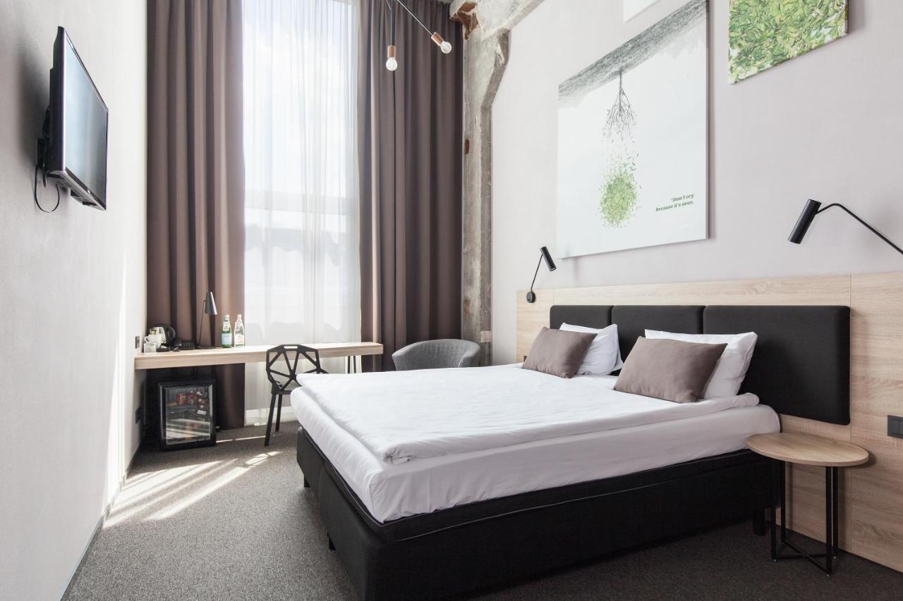 Loop Hotel