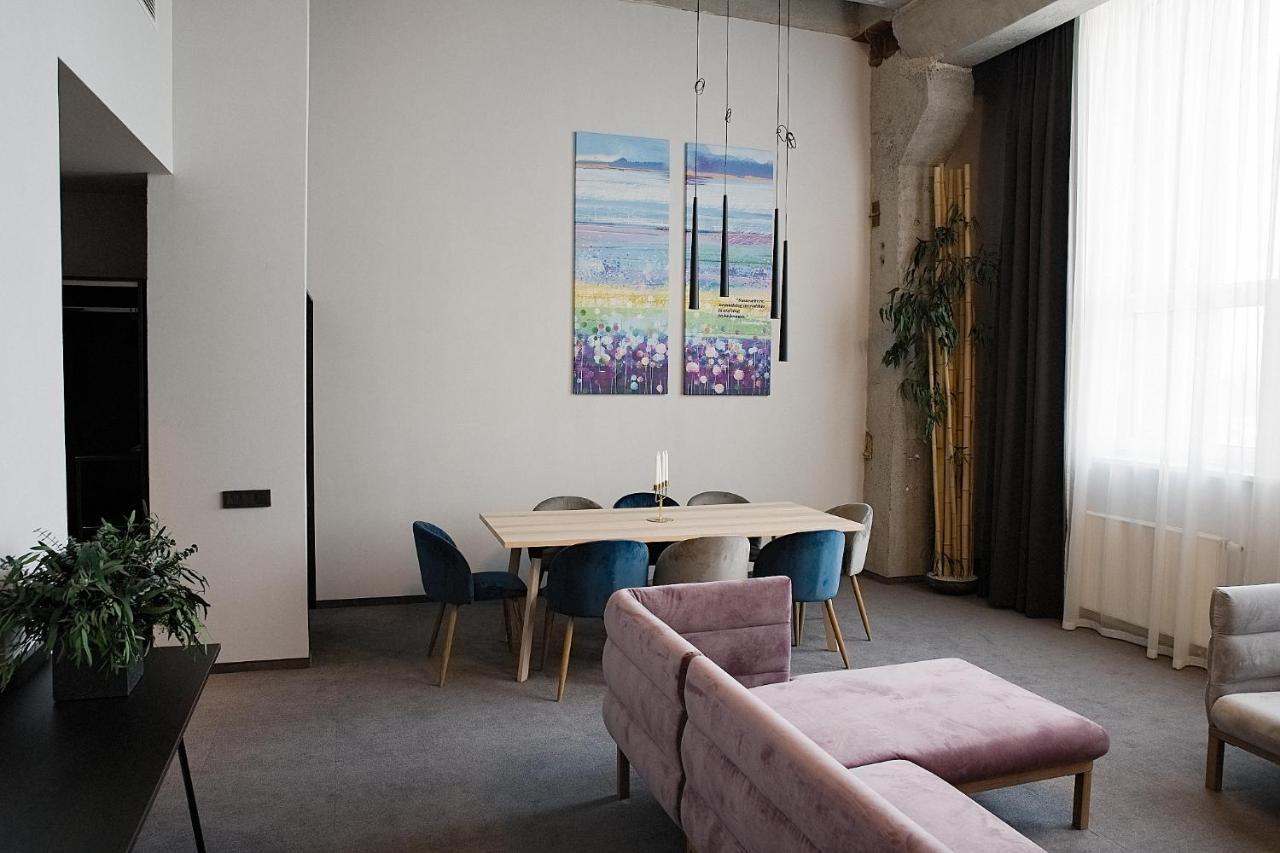 Loop Hotel