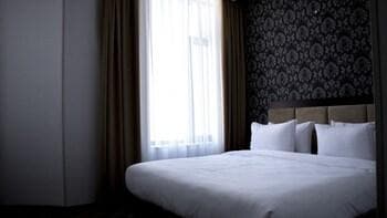 Corniche Family Hotel Baku