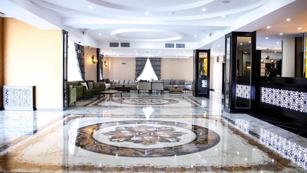 Corniche Family Hotel Baku