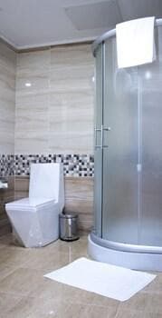 Corniche Family Hotel Baku