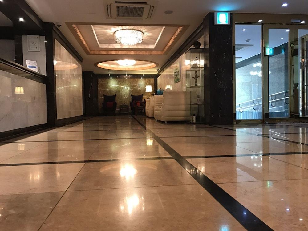 Orsay Business Hotel