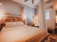 40 Canones Hotel