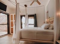 40 Canones Hotel