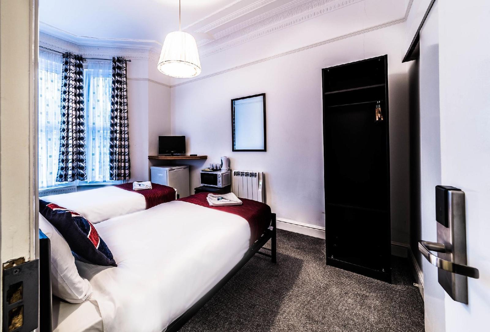 Hellenic Hotel London
