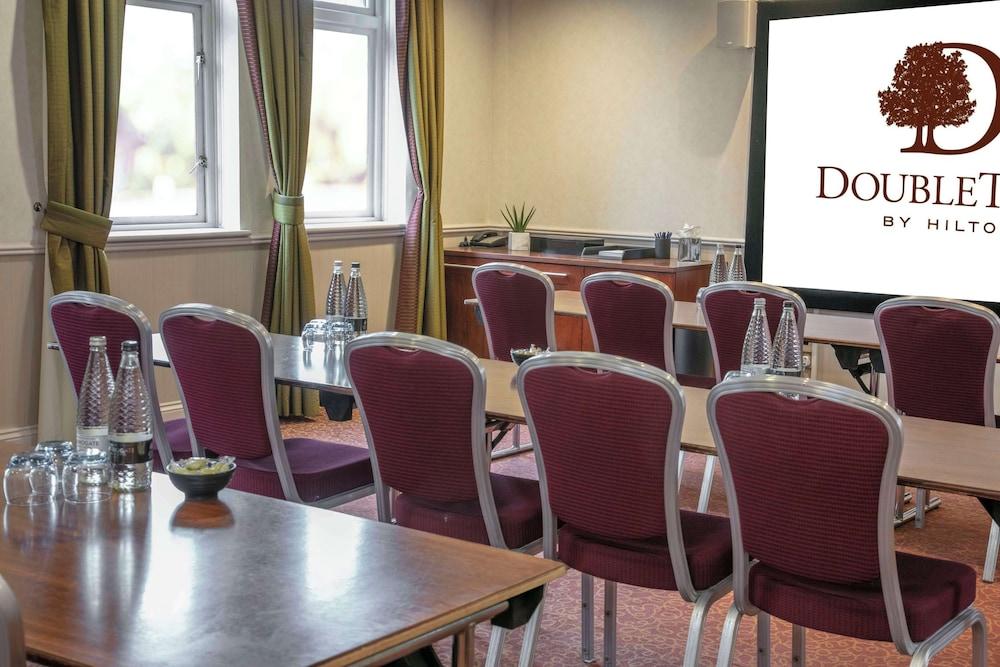 DoubleTree by Hilton Stratford-upon-Avon