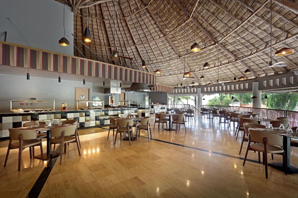 Grand Palladium Vallarta Resort & Spa - All Inclusive