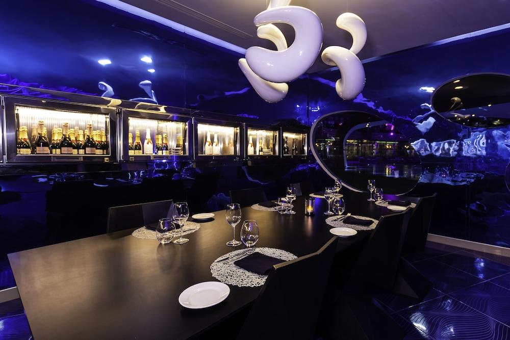 The Tower by Temptation Cancun