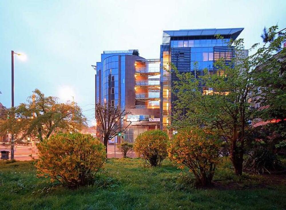 Absynt Apartments Old Town Deluxe