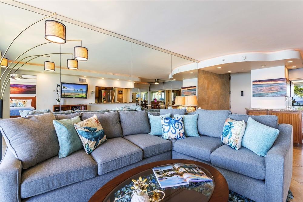 Royal Kahana Resort