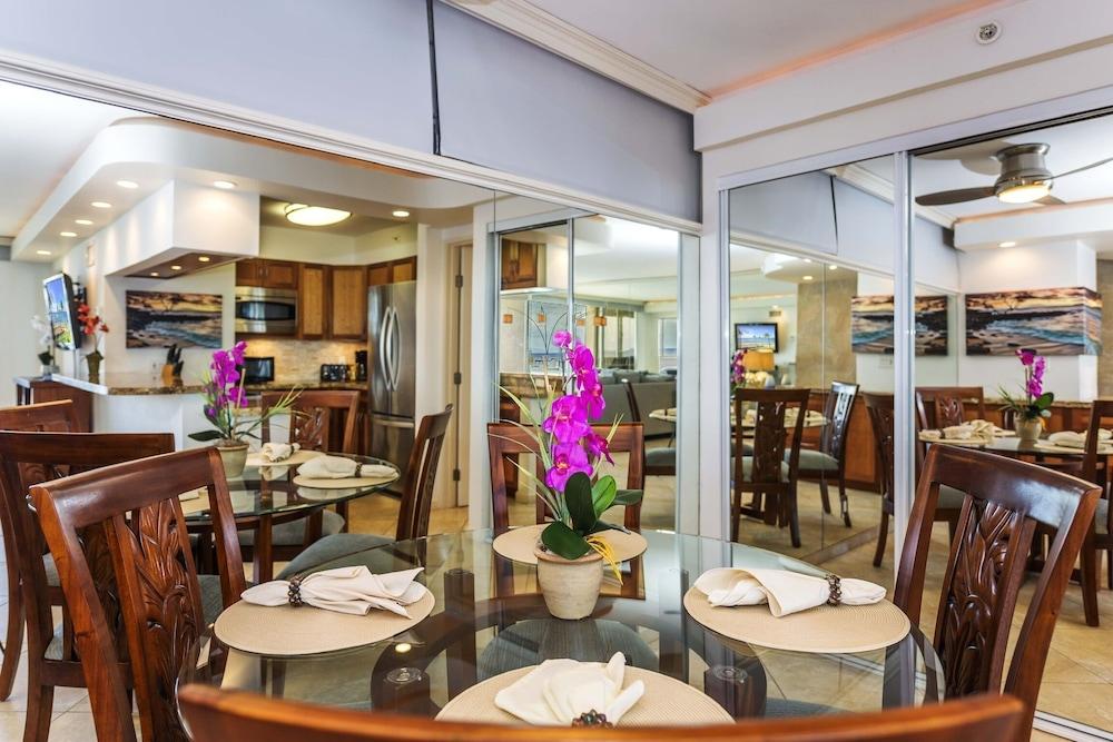 Royal Kahana Resort