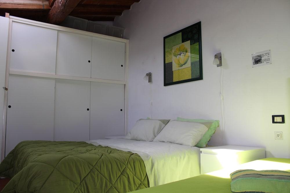 Max Apartments