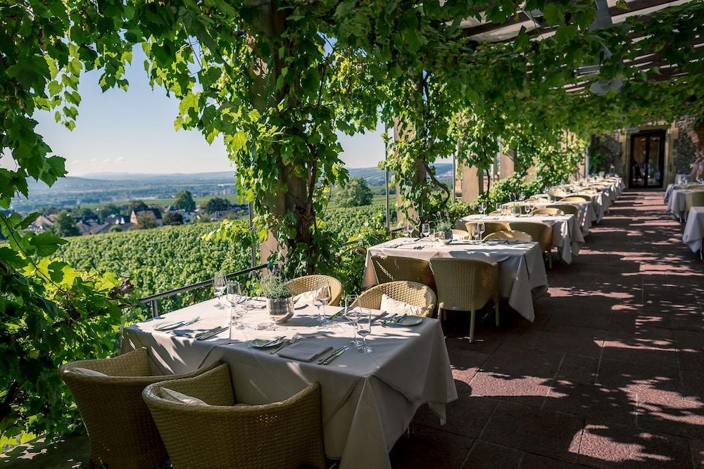 Burghotel Schwarzenstein