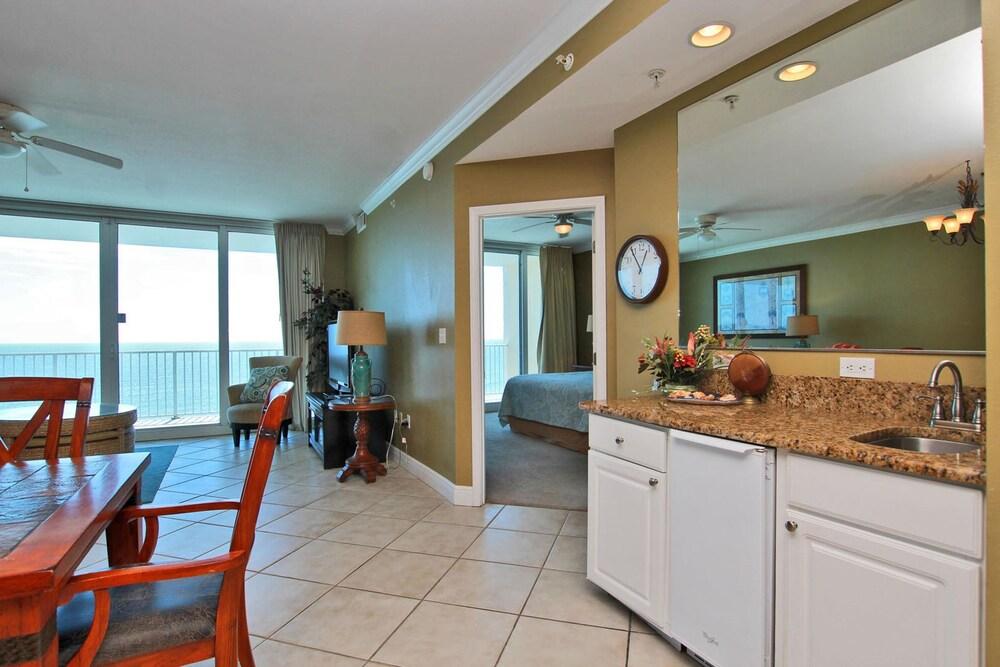 San Carlos Condominiums by Youngs Sun Coast