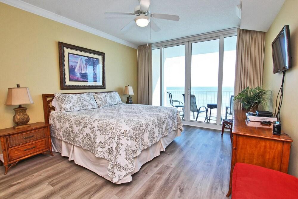 San Carlos Condominiums by Youngs Sun Coast
