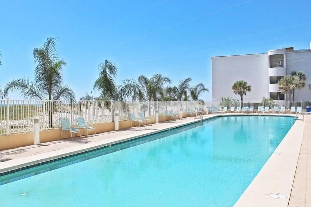 San Carlos Condominiums by Youngs Sun Coast