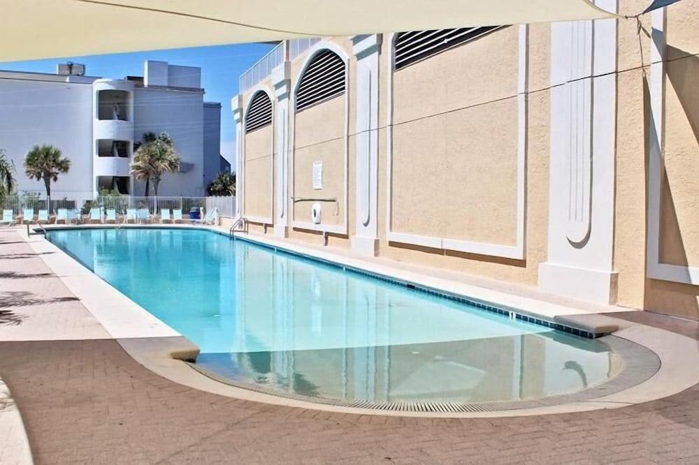 San Carlos Condominiums by Youngs Sun Coast