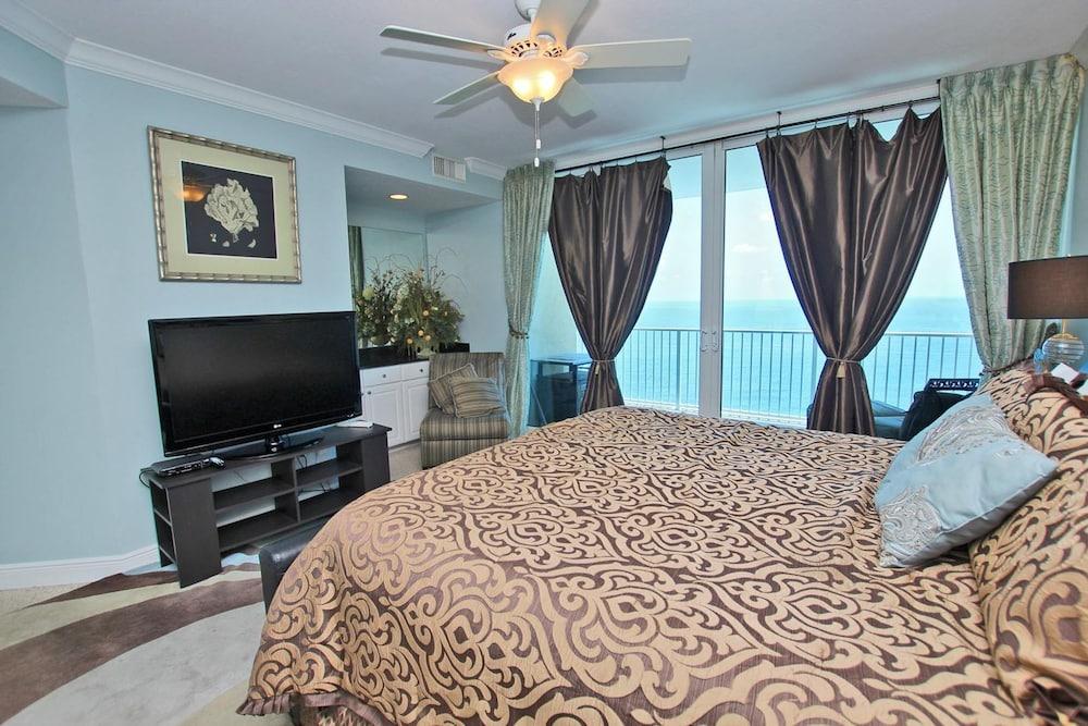 San Carlos Condominiums by Youngs Sun Coast