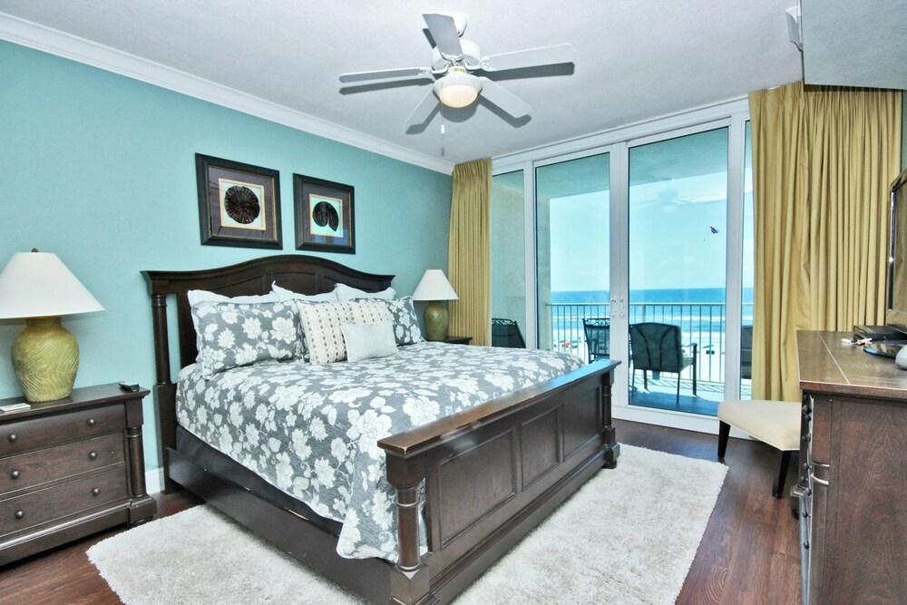 San Carlos Condominiums by Youngs Sun Coast