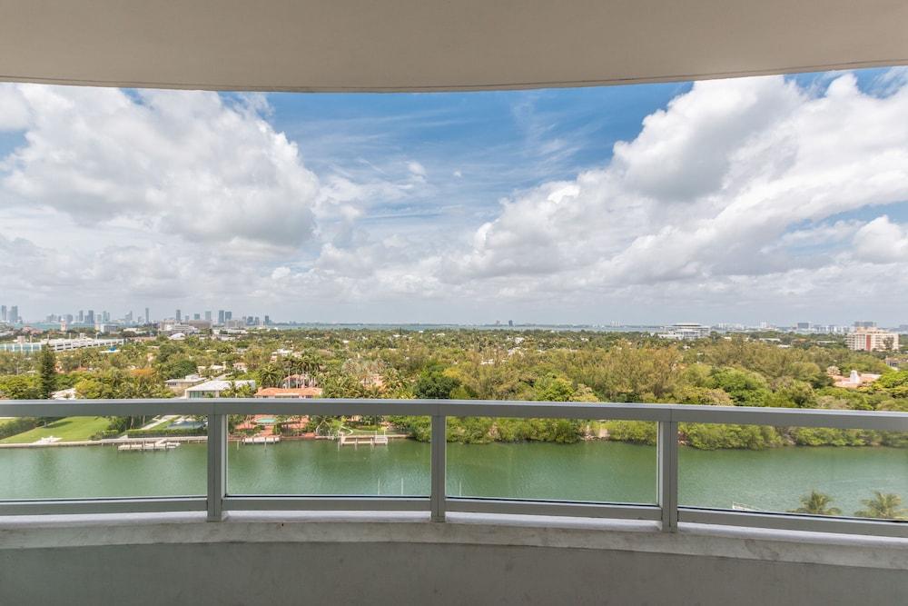Fontainebleau Miami Beach Private Suites